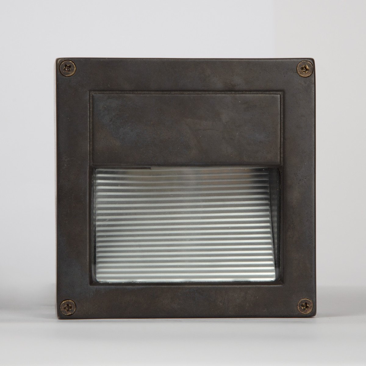 muurlamp zwart brons G9 fitting nautisch downlighter
