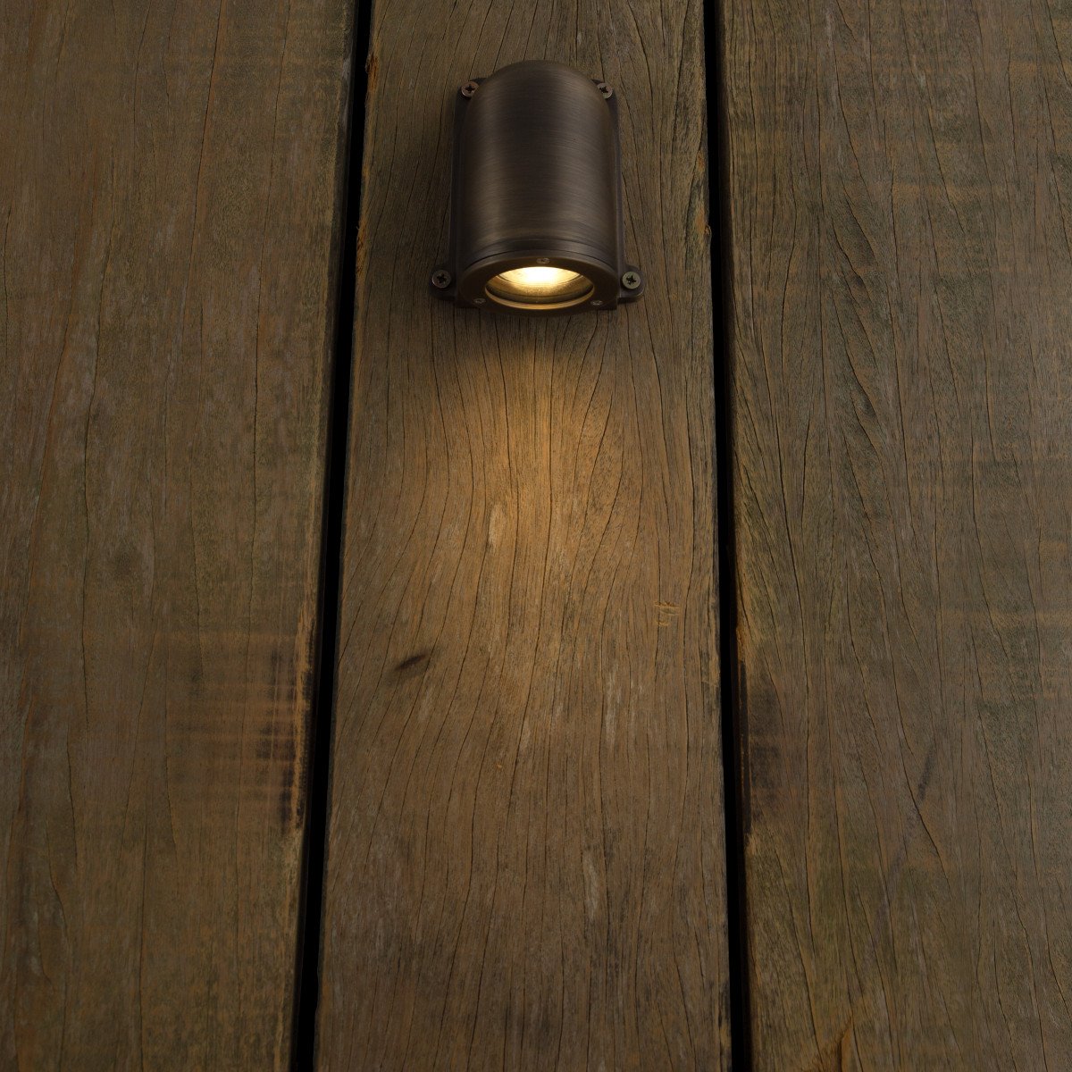 Pilot Muurlamp Brons