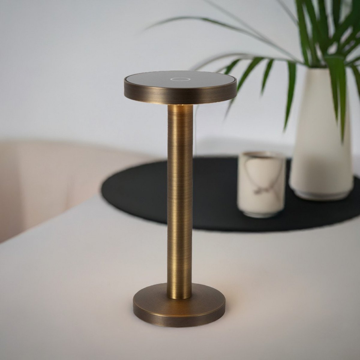 Solo Brass Tafellamp
