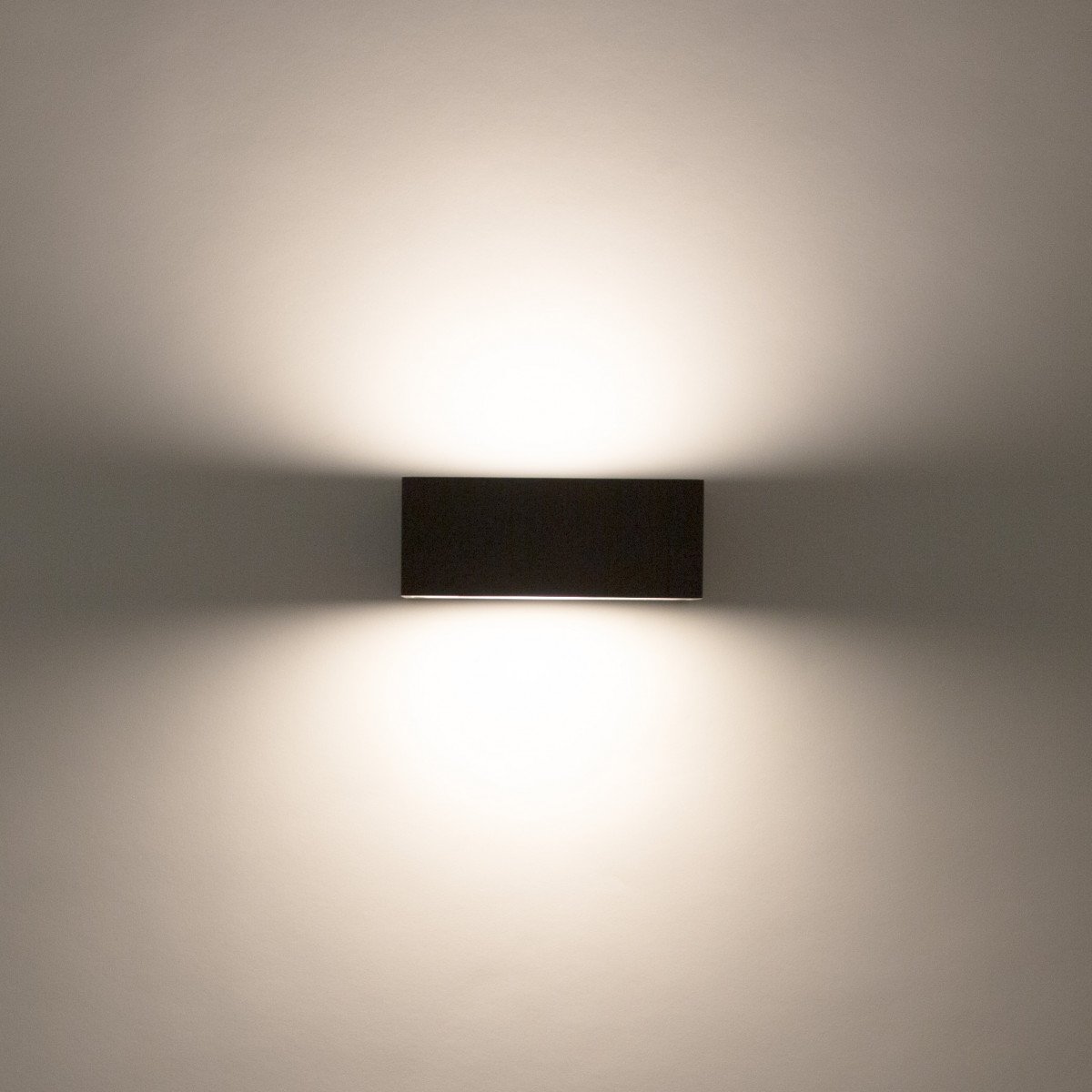 Wandlamp antraciet met matte beglazing, opbouw wandspot