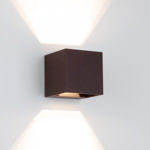 Reach up en downlighter muurlamp met modern design in zwarte kleur Reach up en downlighter muurlamp met modern design in zwarte kleur