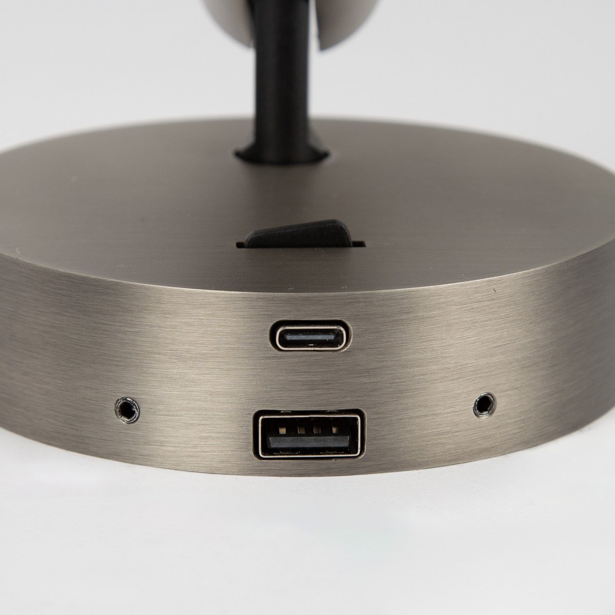 Richtbare wandspot USB - USB-C gun metal aluminium