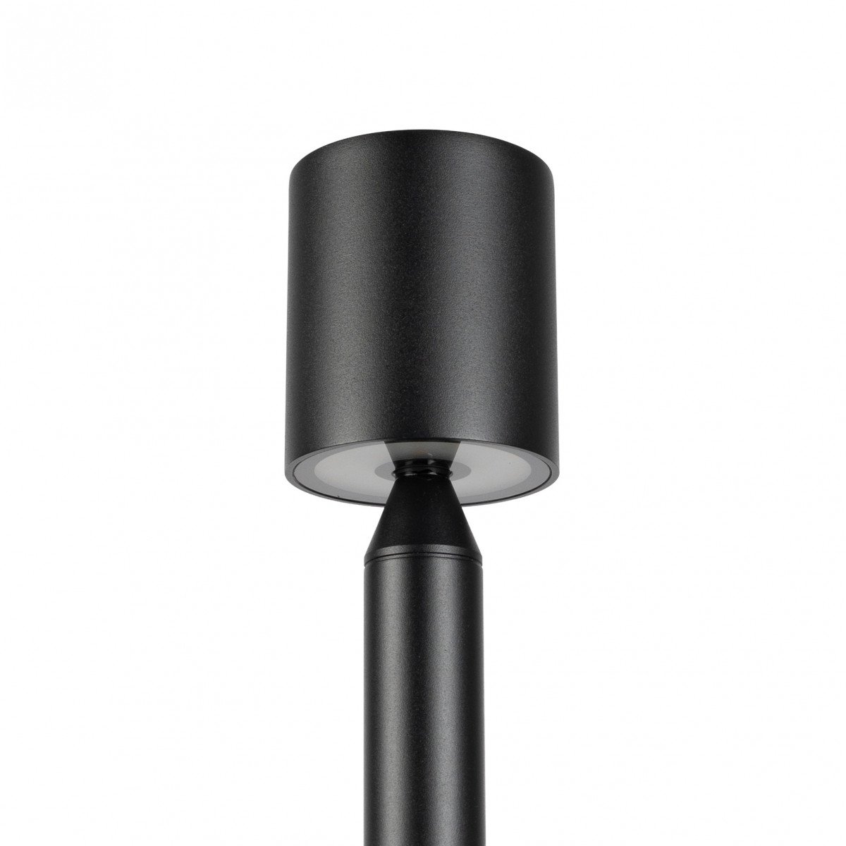 Issy Small tuinlamp zwart aluminium met LED en grondspie