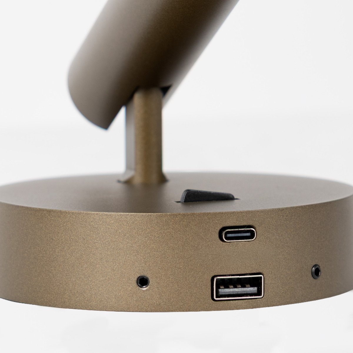 Richtbare wandspot USB - USB-C brons aluminium