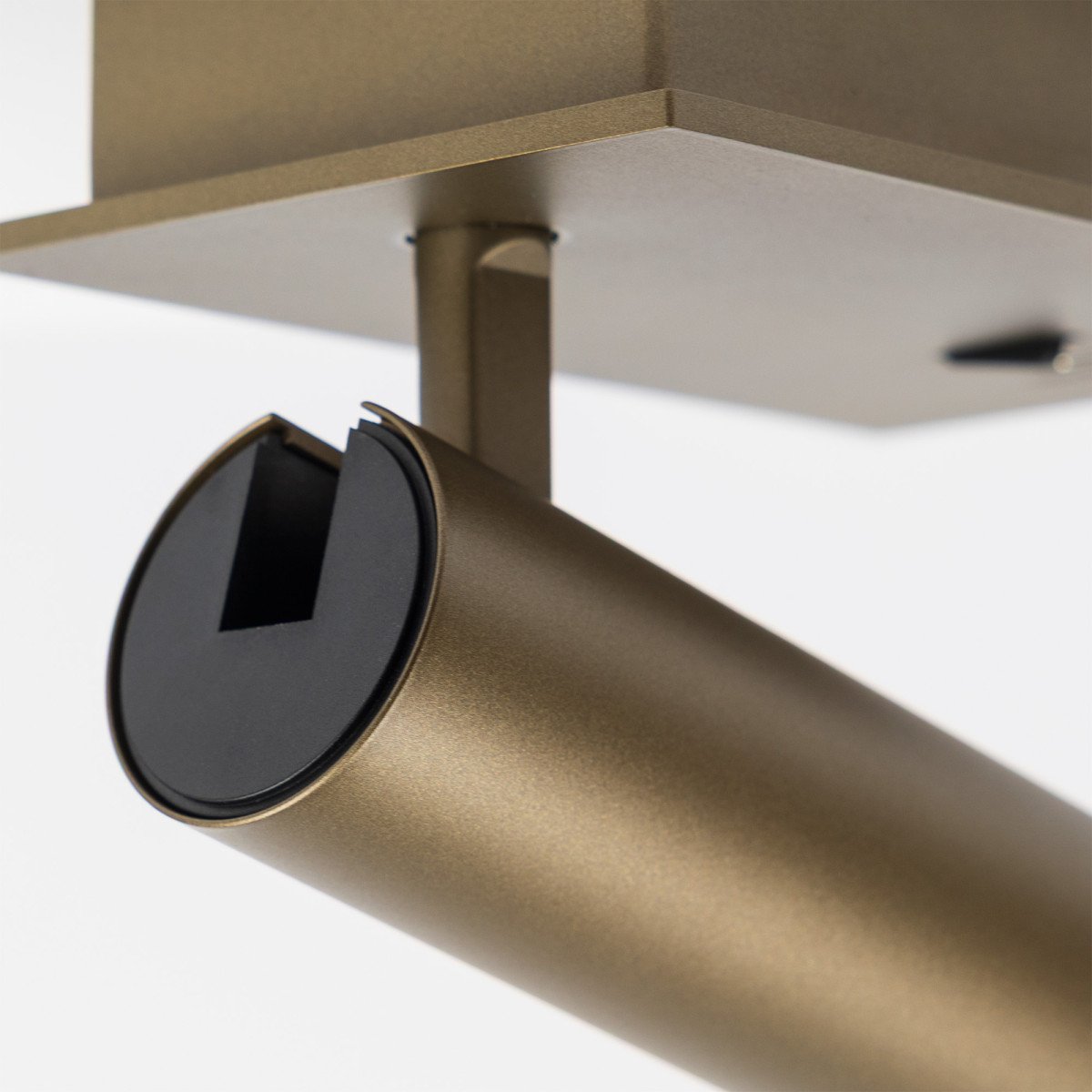 Elias Brons Met USB-C Wandlamp