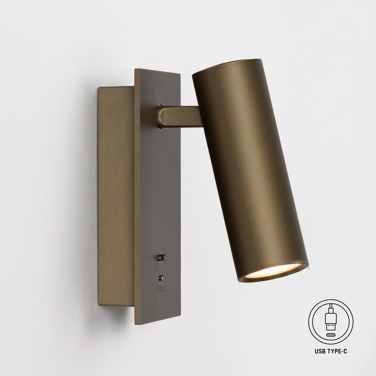 Elias Brons Met USB-C Wandlamp