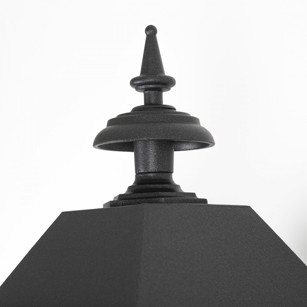 KS kwaliteitsverlichting M41 maatwerk stijlvolle klassieke buitenlamp met een elegante vormgeving