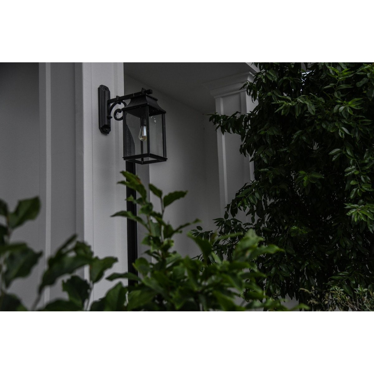 strakke buitenlamp exclusief met glas en grote fitting downlighter