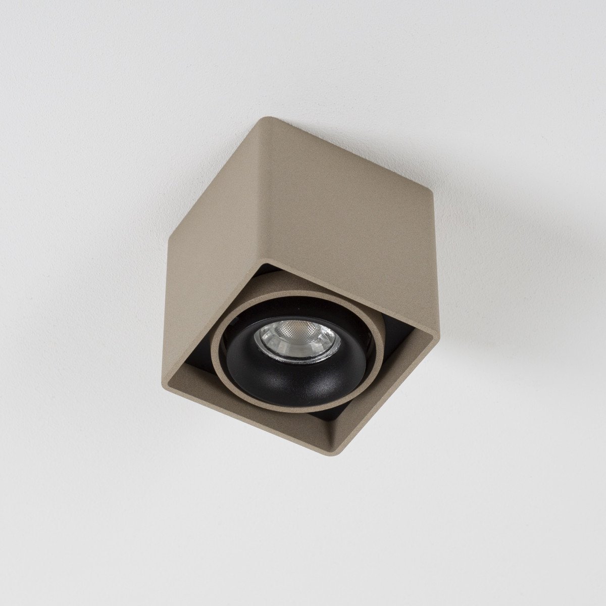 Opbouwspot Bjorn 1 Champagne 7723 - Binnenverlichting