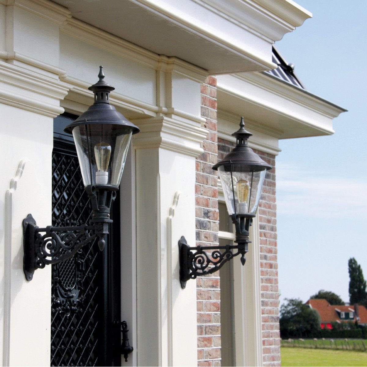 Muurlamp Scheveningen L van brons met koperen deksel