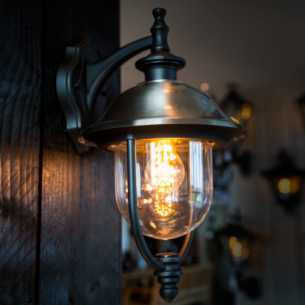 landelijke stijl buitenverlichting landelijk buitenlamp met rvs deksel en zwart