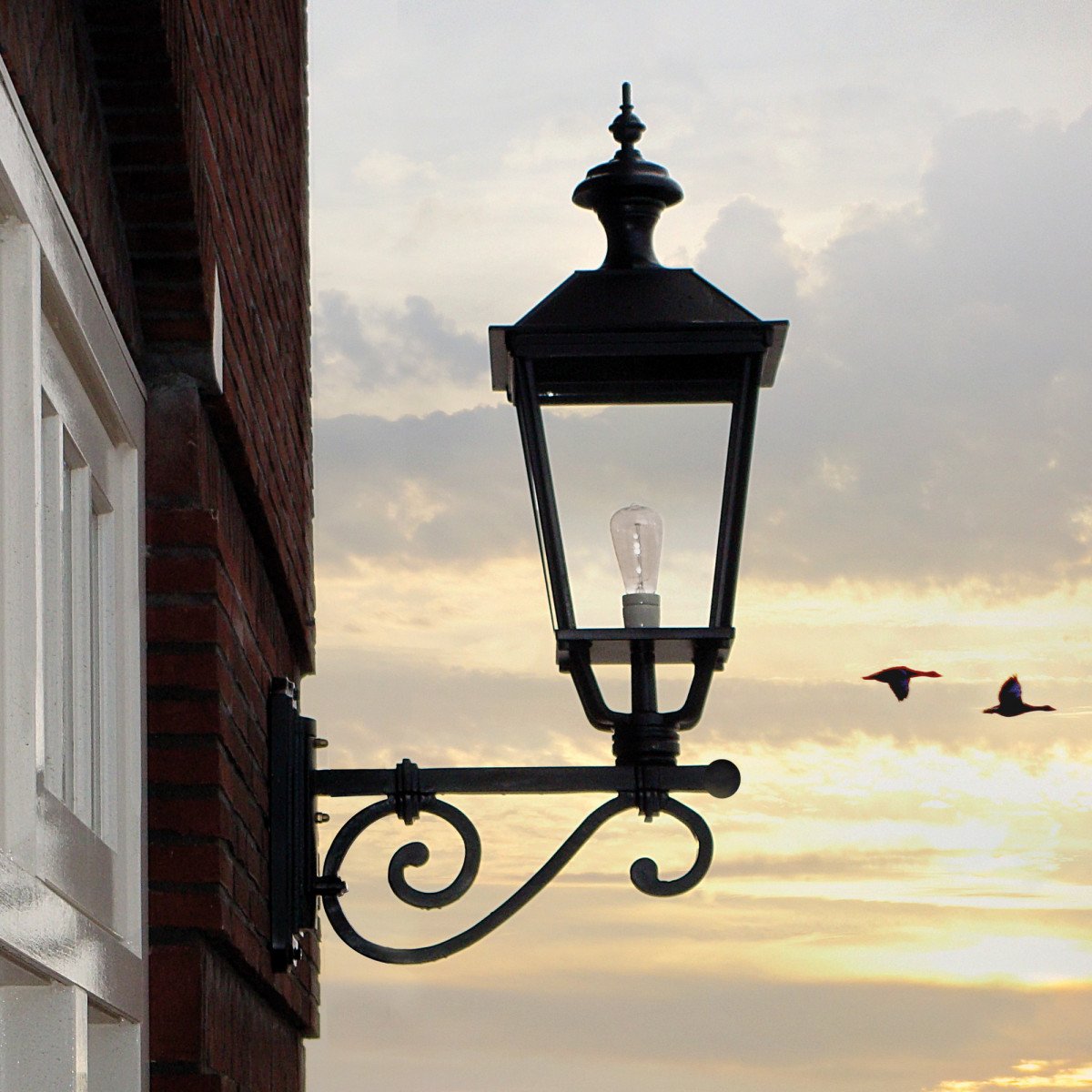 buitenverlichting, klassieke buitenlamp, buitenlamp Mijdrecht XXL, origineel met de hand vervaardigde KS gevelverlichting, stijlvol strak klassiek landelijke exclusieve buitenlampen van KS Verlichting