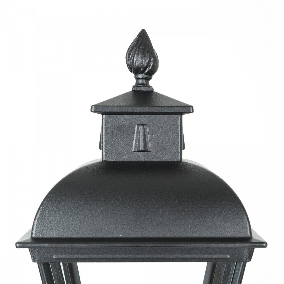 Klassieke muurlamp Vondel B in vierkante vorm en sierlijke details uitgevoerd in zwarte kleur
