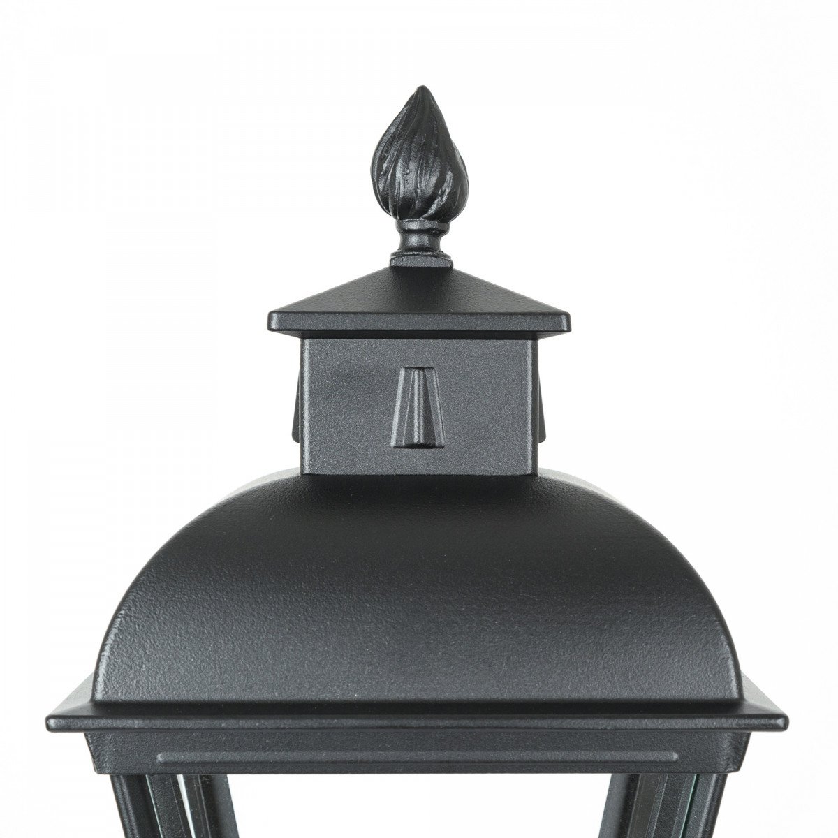 Klassieke muurlamp Vondel Hang in vierkante vorm en sierlijke details uitgevoerd in zwarte kleur