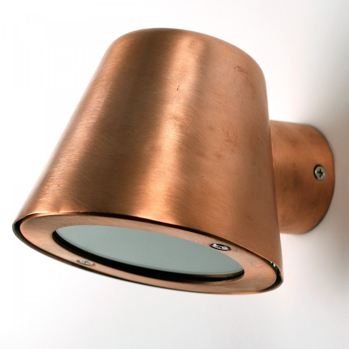 Vita Cup wandlamp koper, compacte buitenlamp met warme uitstraling en GU10 fitting.