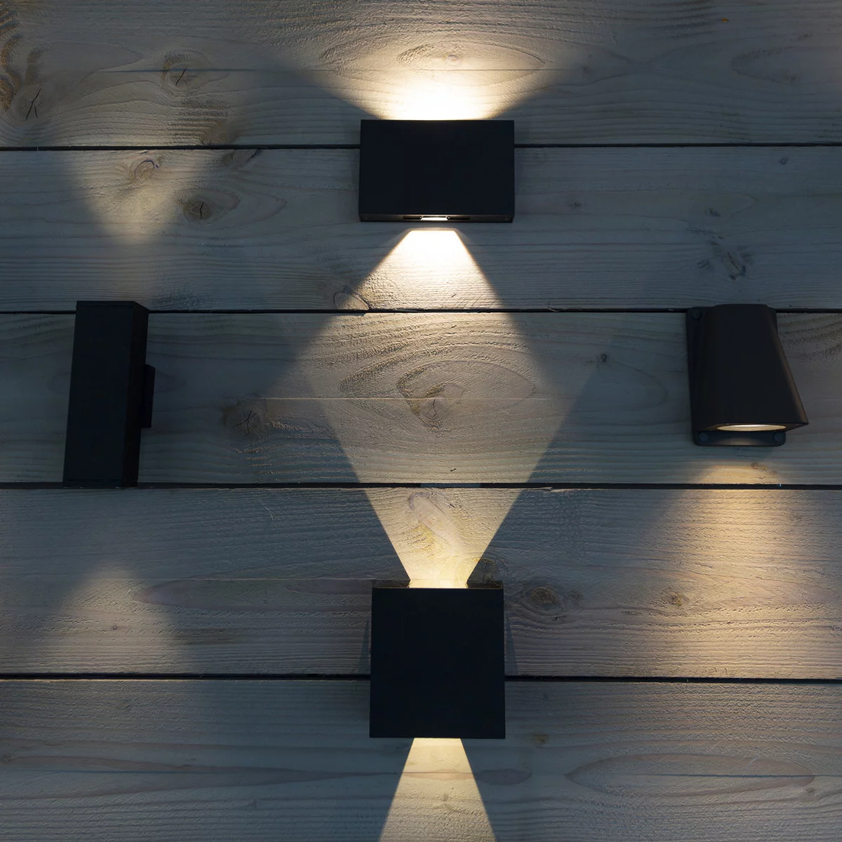 Klighten Wandlamp voor binnen en buiten, IP54, 18 W, met Klighten Wandlamp voor binnen en buiten, IP54, 18 W, met