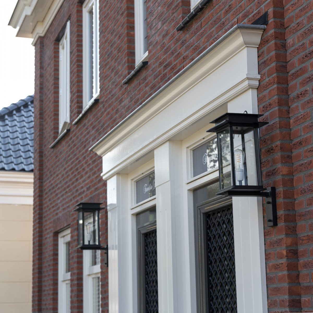 Praag Muurlamp M – Stijlvolle wandlamp voor gevel en entree 