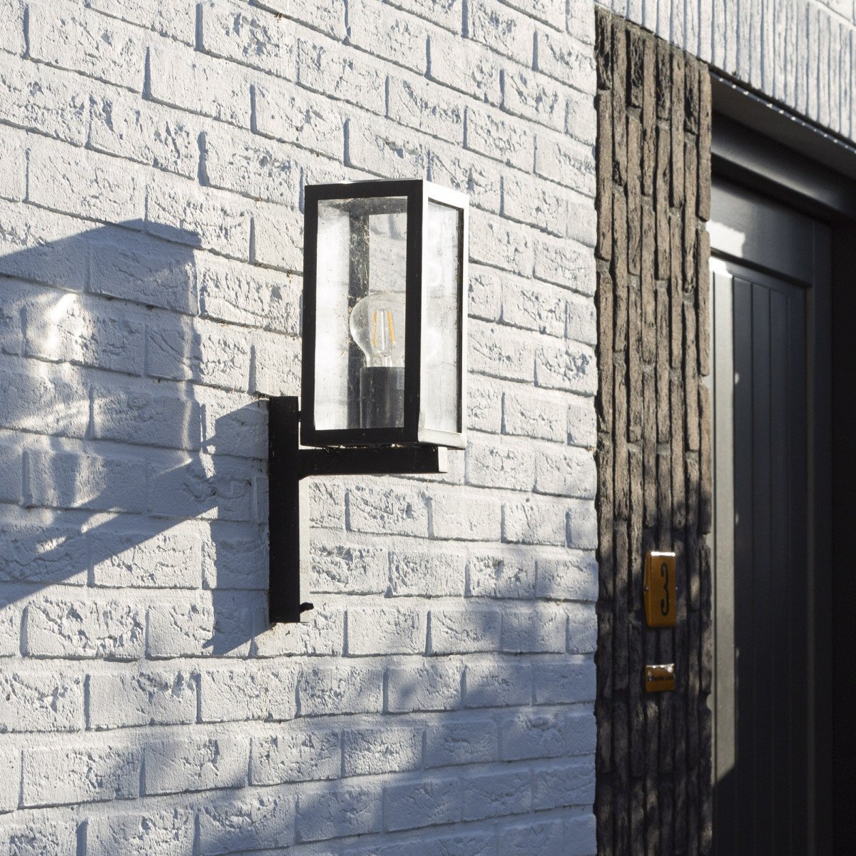 Wandlamp Huizen, mooie strak vormgegeven modern box design buitenlamp zwart rvs buitenverlichting,  moderne gevelverlichting van KS Verlichting