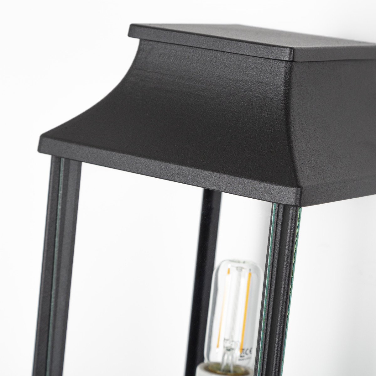 7310 Buitenlamp Goteborg L – Elegante muurlamp met karakter 