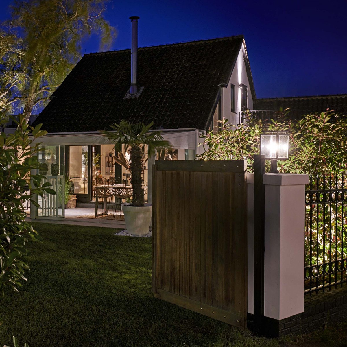 tuinlamp Vecht sokkel, strak klassieke tuinverlichting met heldere beglazing, stijlvolle klassieke buitenverlichting, tijdloos design, voor de moderne tuinen, terrasverlichting, buitenlamp voor het verlichten van een gemetselde kolom, pilaster, penant, po