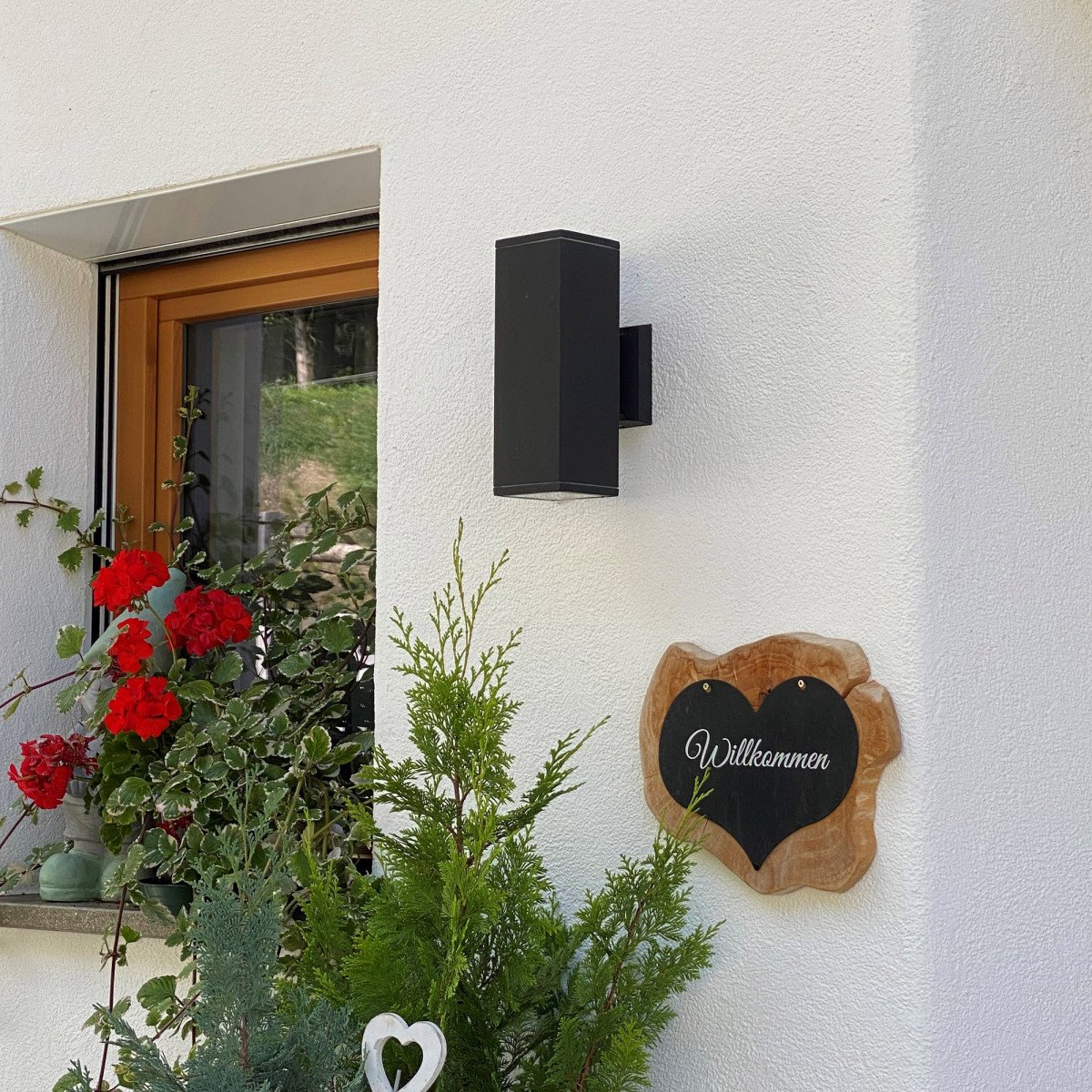 moderne wandverlichting, solid XL muurlamp, een krachtige stijlvolle wandspot perfect voor het verlichten van gevels, KS up en downlighter moderne wandverlichting, solid XL muurlamp, een krachtige stijlvolle wandspot perfect voor het verlichten van gevels, KS up en downlighter