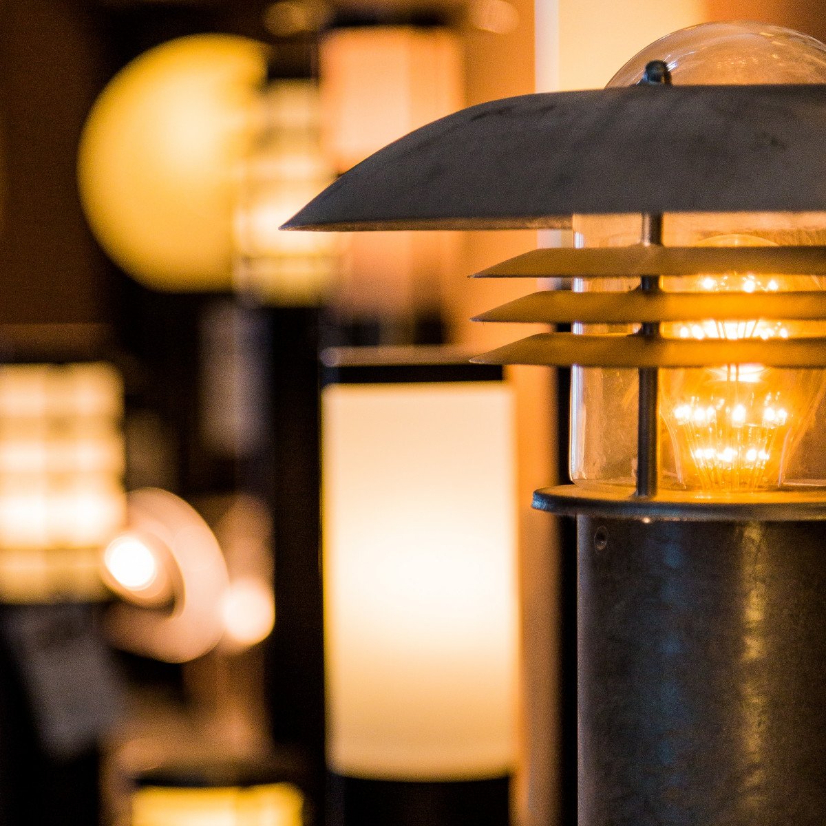 7324 Tuinlamp Riga Sokkel – Stijlvolle verlichting met duurzame eigenschappen 