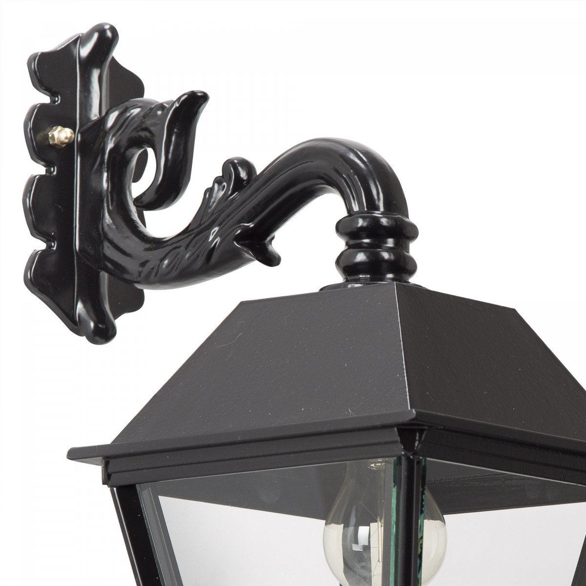 Buitenverlichting klassiek van KS Verlichting een exclusieve klassieke buitenlamp, de M40 met de hand gemaakte buitenverlichting voor aan de wand, klassieke gevelverlichting