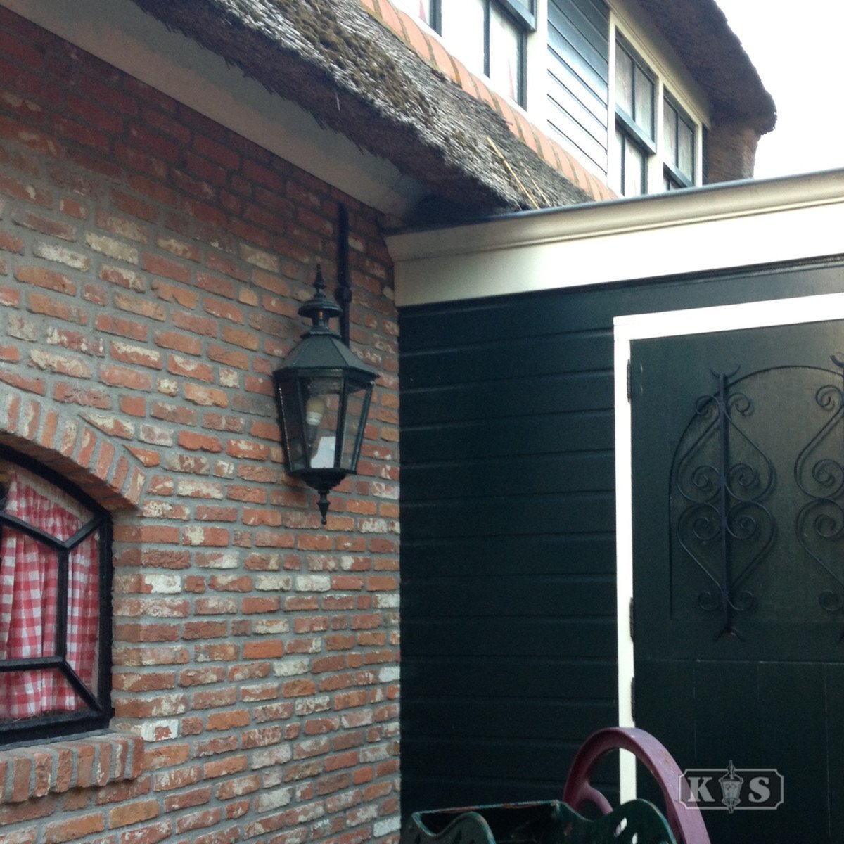 Muurlamp Oxford 10 met kronen