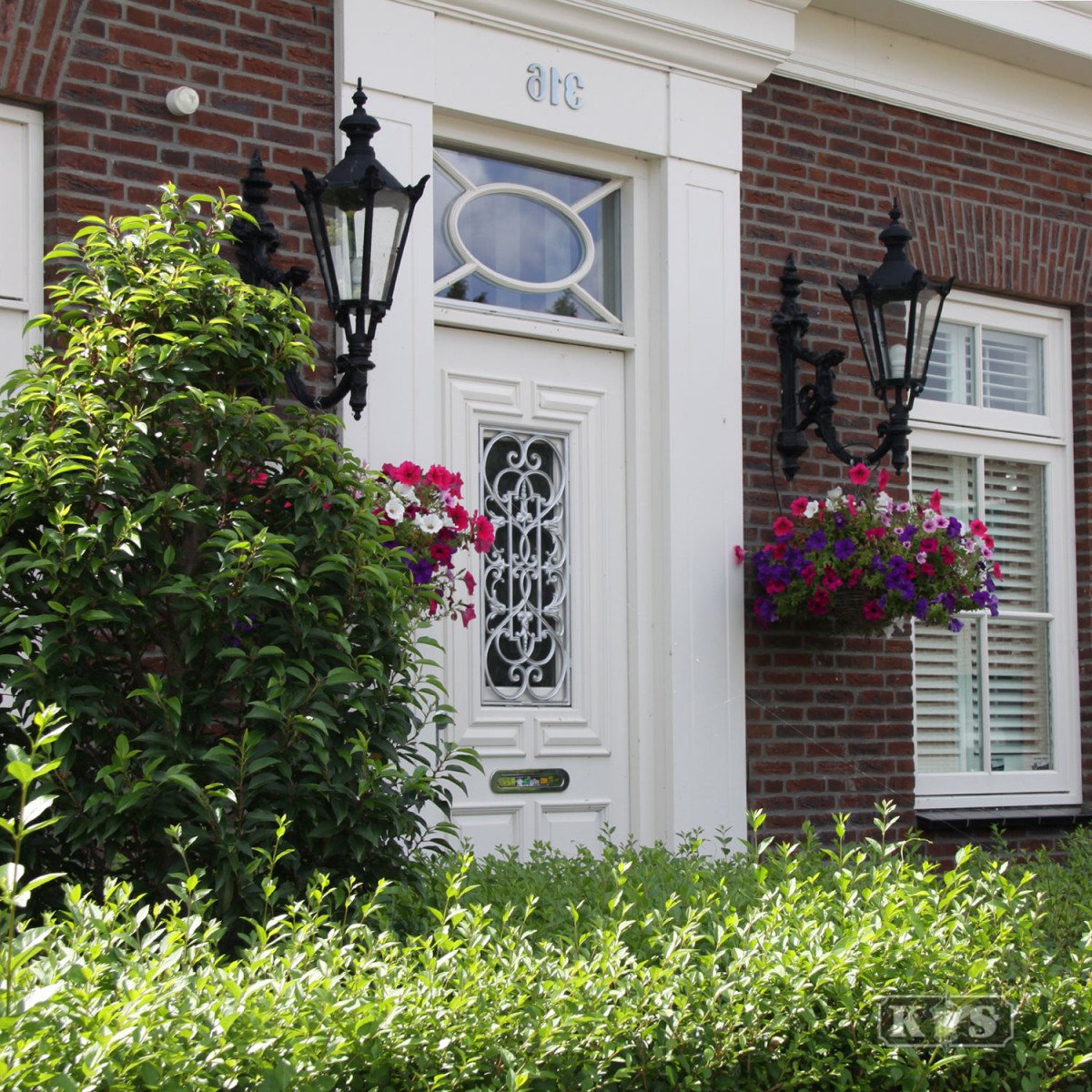 Buitenlamp Diana XL met kronen