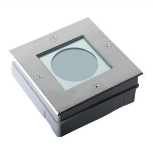 Grondspot overrijdbaar van KS Verlichting perfect voor verwerking in terras of straatwerk een vierkante grondspot met kunststof behuizing en rvs ring IP67 Grondspot overrijdbaar van KS Verlichting perfect voor verwerking in terras of straatwerk een vierkante grondspot met kunststof behuizing en rvs ring IP67
