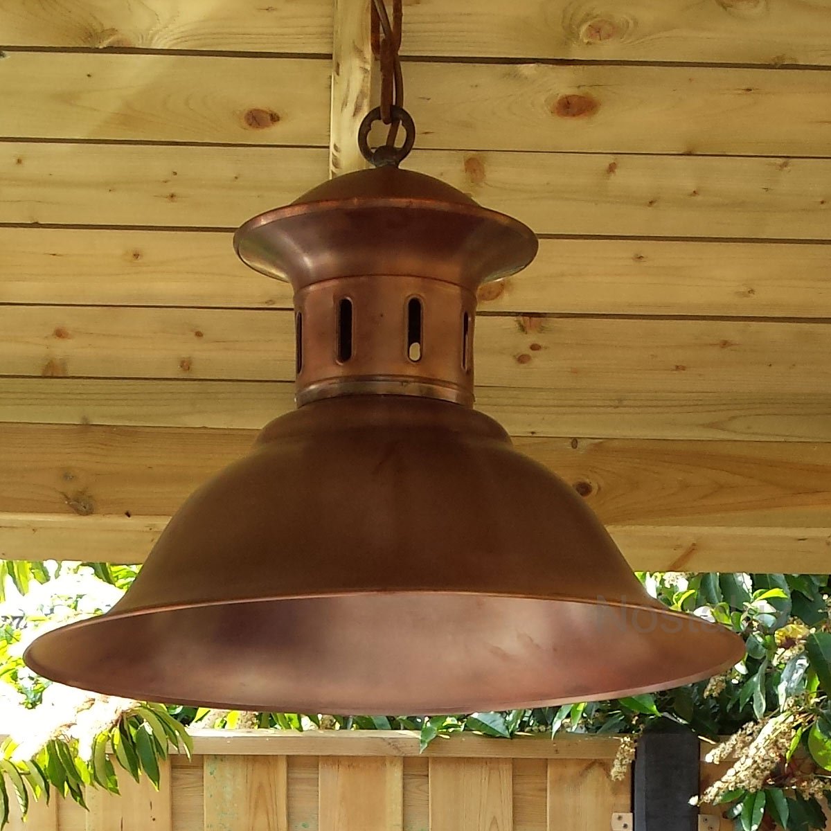 assieke kettinglamp Maxime L met brede koperen kap en messing ketting – KS Verlichting