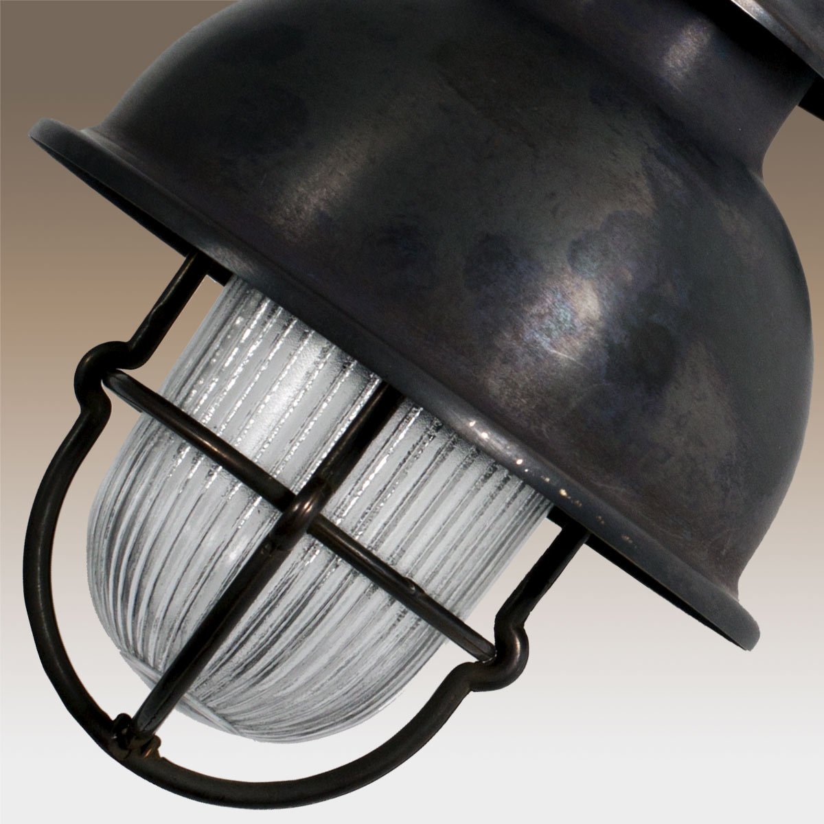 Scheepslamp Wharf 